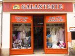 GALANTERIE A DÁMSKÉ A PÁNSKÉ SPODNÍ PRÁDLO, PUNČOCHY